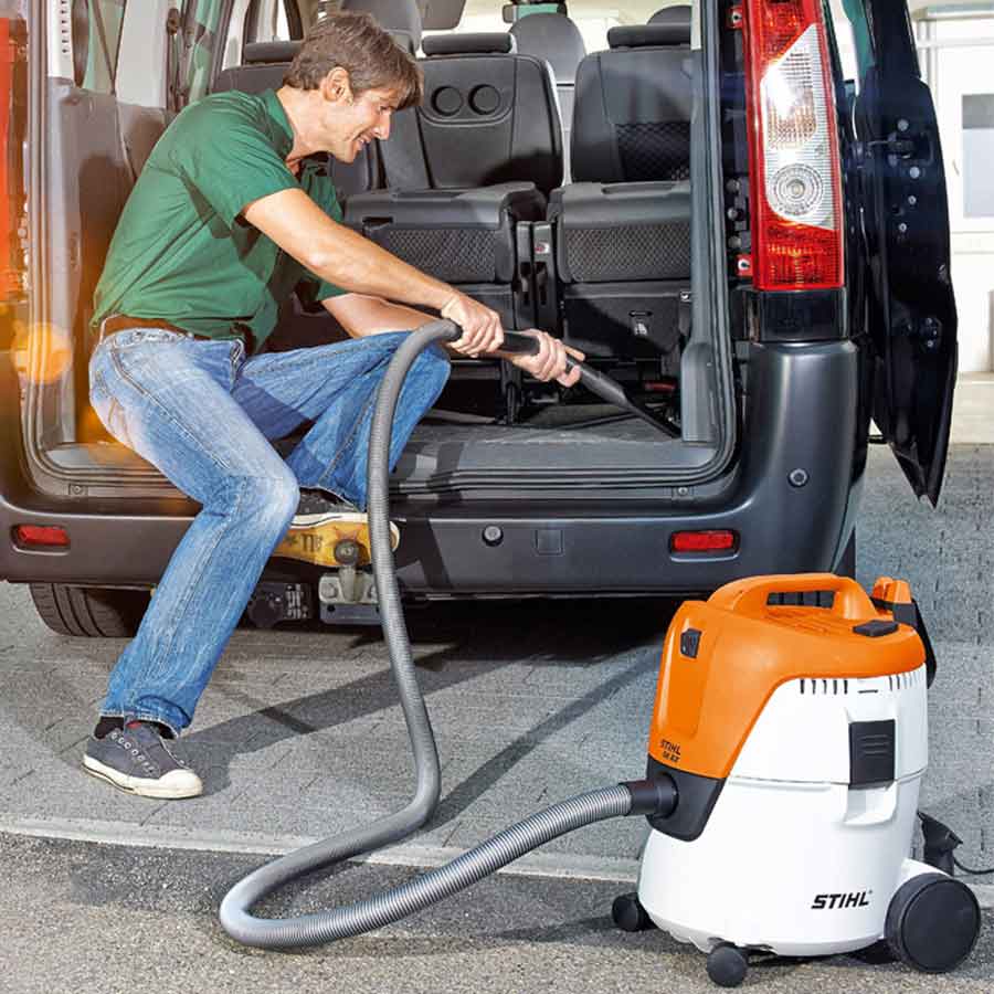 02-Stihl-SE-62-wet-and-dry-vacuum-cleaner.jpg