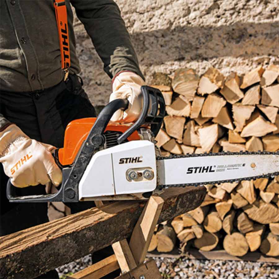 04-Stihl-MS-170-16-inch-chain-saw.jpg